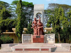 বিশ্ববিদ্যালয়ে নিরাপত্তা নিশ্চিত করুন