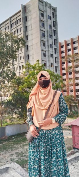 রূপালী আক্তার